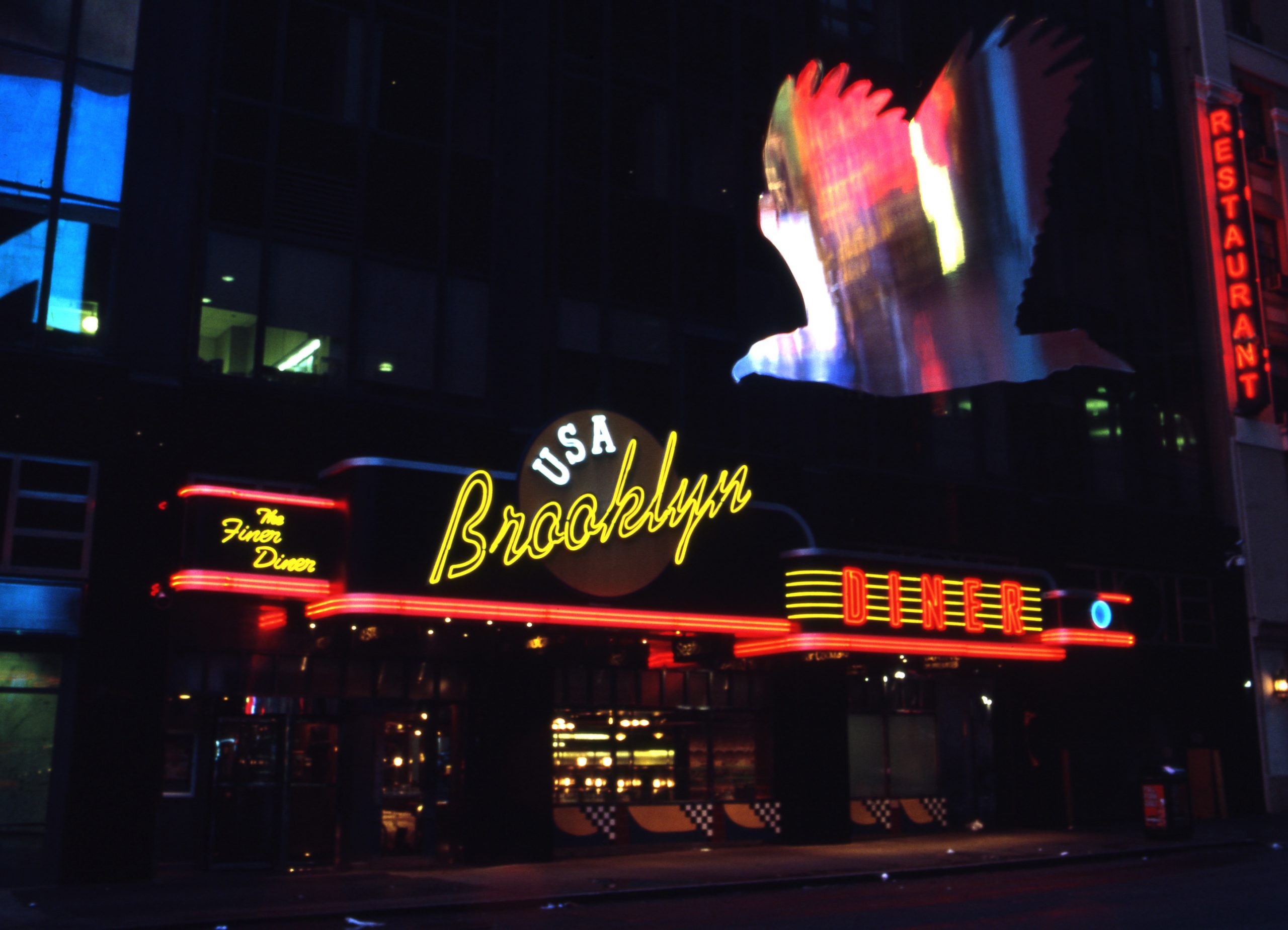 American-Eagle-Times-Square-New-York